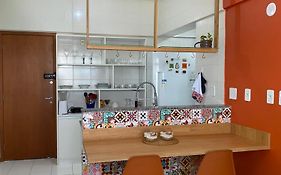 Mobiliado e aconchegante